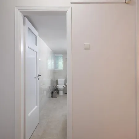 Lovely In Psychiko - Renovation 2025 Apartment *